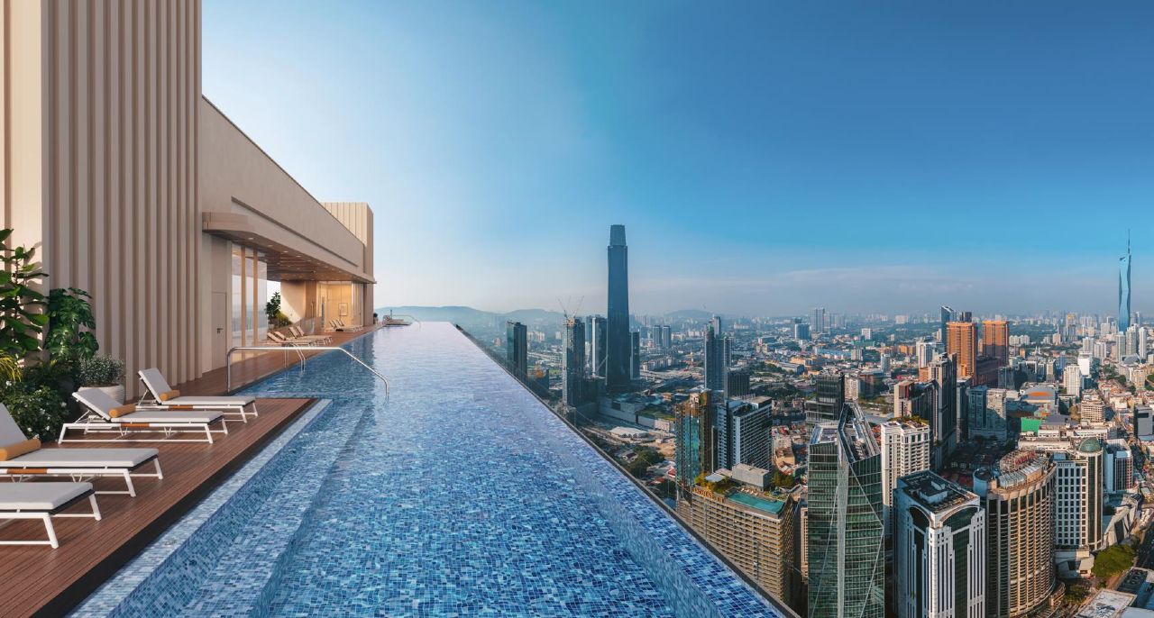 Pavilion Square rooftop infinity pool